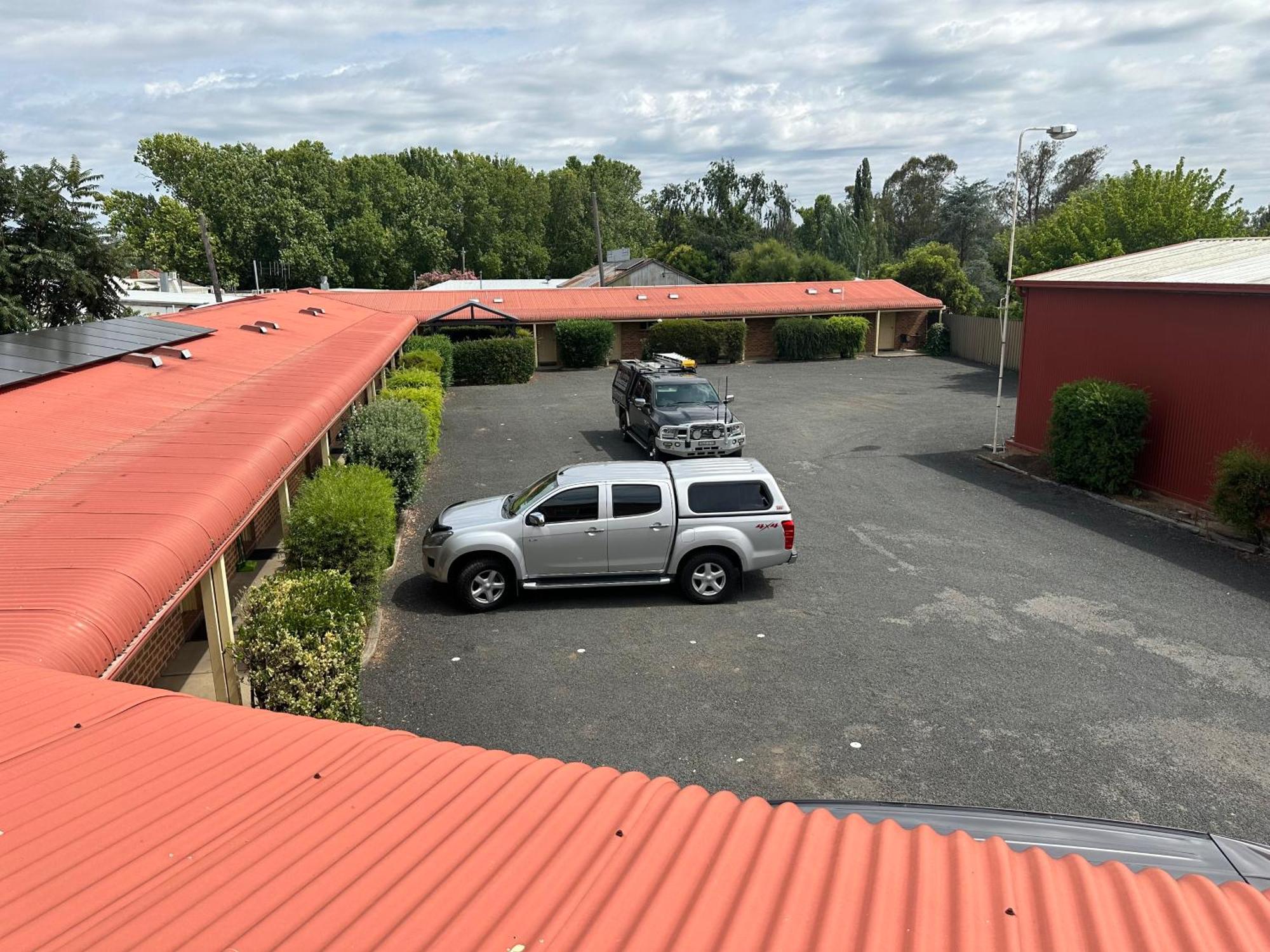 Clock Tower Motor Inn Coonabarabran Exterior photo