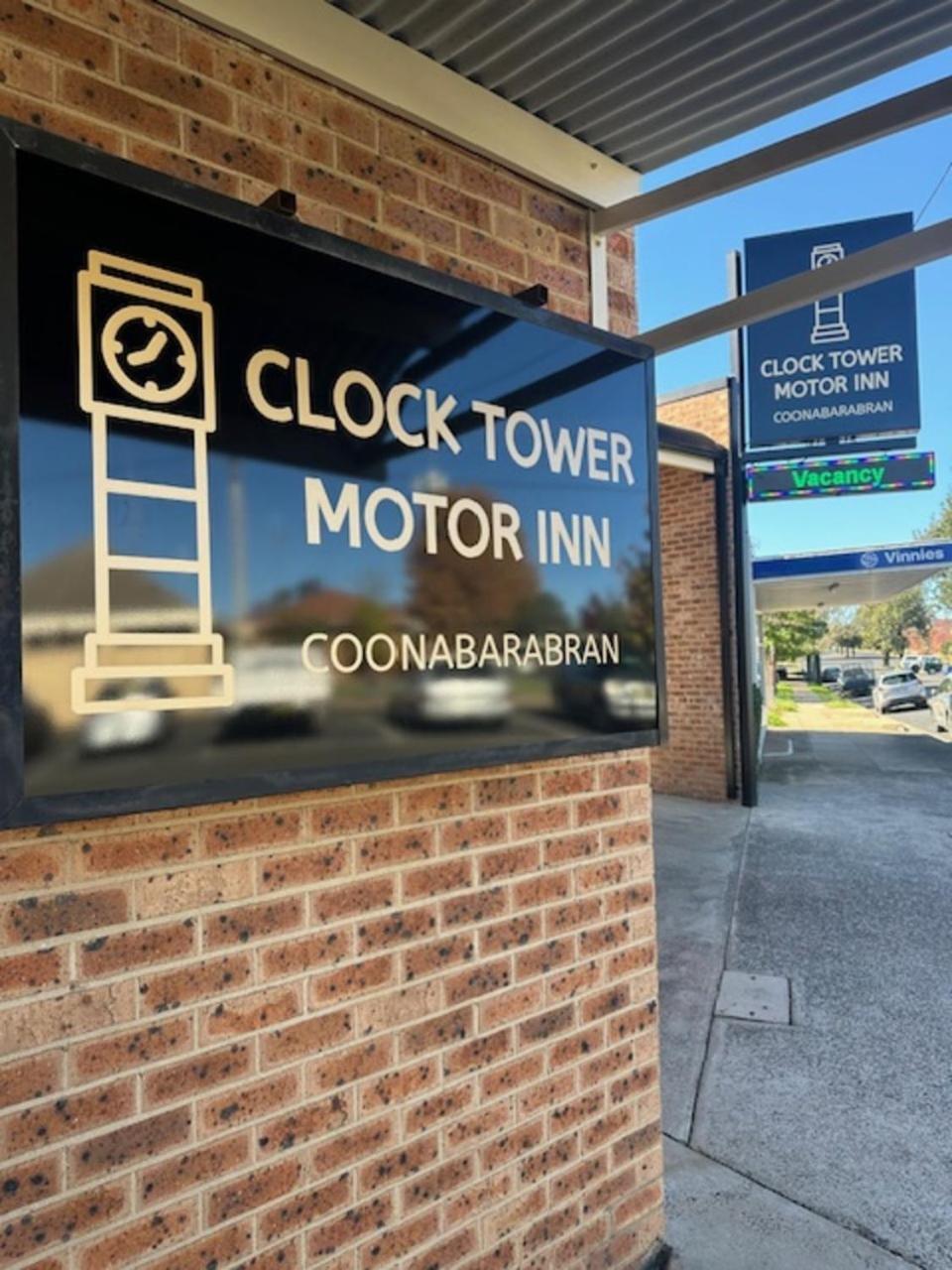 Clock Tower Motor Inn Coonabarabran Exterior photo